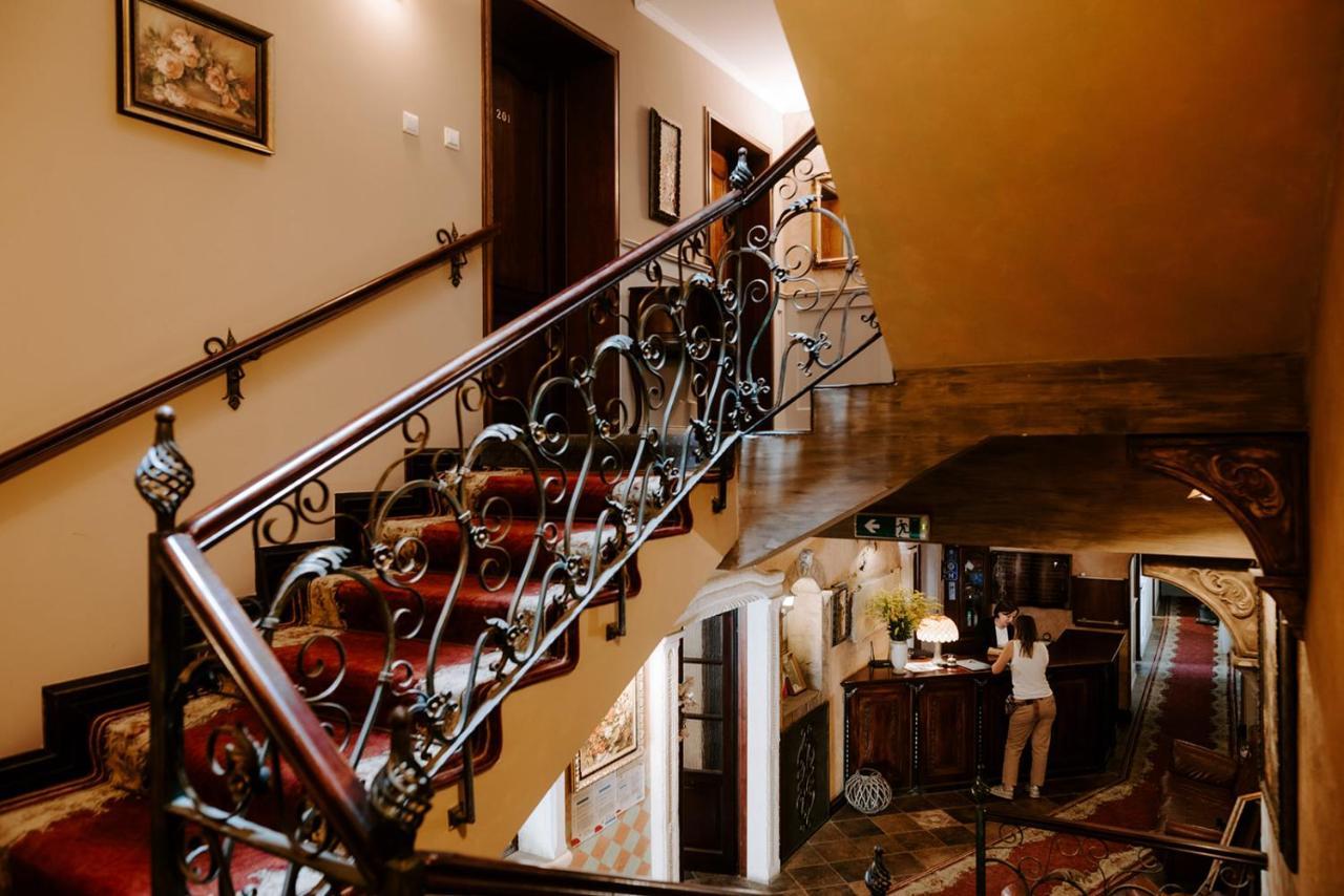 Hotel Senator #N/A Exterior photo