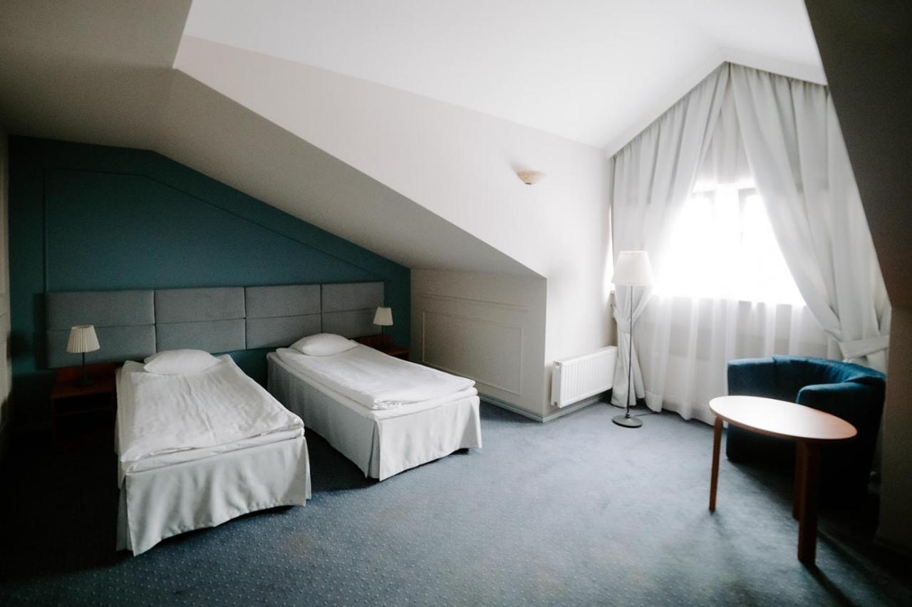 Hotel Senator #N/A Exterior photo